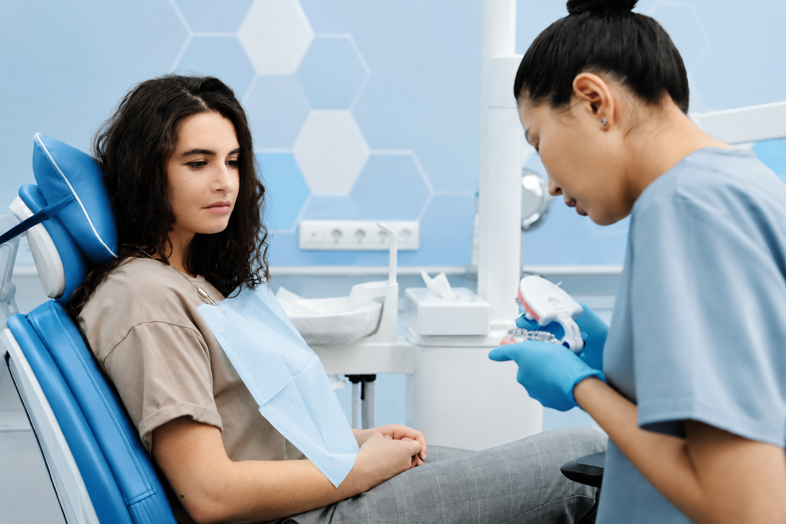 Pre-treatment Smile Analysis